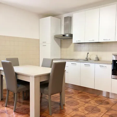 Giusy Apartment *